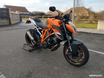 ktm 1290 super duke r