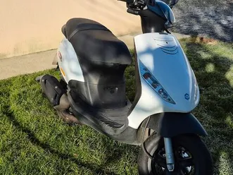 scooter piaggio zip 2t