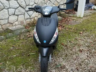 scooter zip 4t peu roulé