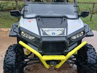 900 rzr s