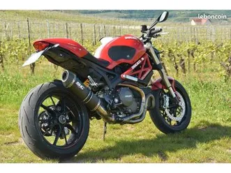 ducati monster 1100evo abs
