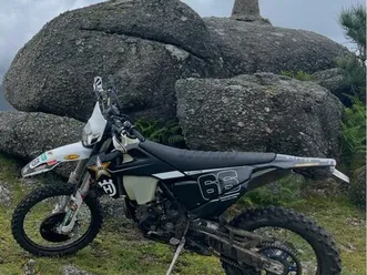 husqvarne 350fe rockstar edition akrapovic led bib mousse 1ere main