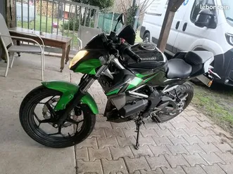 moto kawasaki z125
