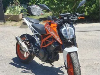 ktm duke 390