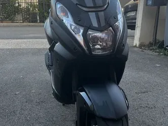 peugeot kisbee 50 streetzone 2024 4t - quasi neuf