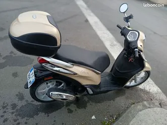 vends scooter piaggio liberty 50 4t