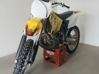 suzuki 250 rm