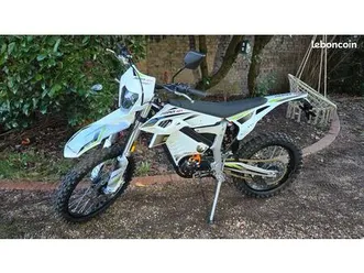 motocross électrique admitjet armor – 72v 73ah – état neuf (350km) homologuee