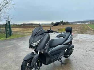 yamaha xmax 125