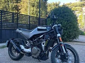 husqvarna svartpilen 401 – 2022