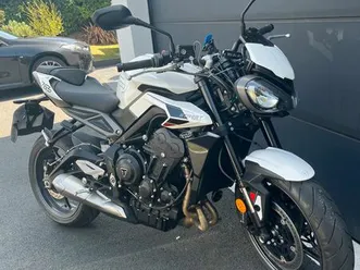 triumph street triple 765 r