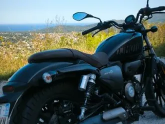 qj motor 125 srv – 2 800 km – très bon état – révisions ok