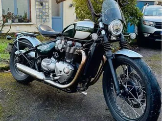 triumph bobber bonneville 1200 cm3