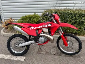 300 gasgas ec 2025 enduro