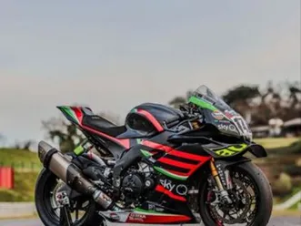 aprilia rsv4 factory 2020 route/piste