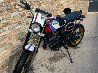 bullit hero 125 cc édition martini
