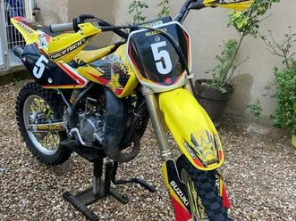 suzuki cross 85 rm restauré aucun frais à prévoir