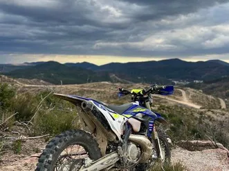 300 sherco 2023/echanche possible véhicule