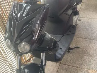 yamaha slider (bien lire l’annonce)