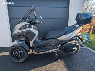 scooter yamaha tricity 300