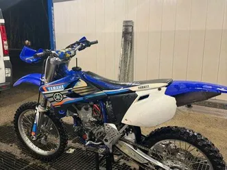 moto cross yzf