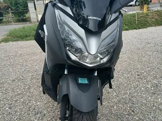 scooter honda forza