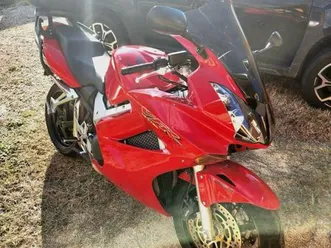 vfr 800 vtec 2 eme main