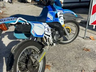 200 dtr supermotard a2 (préparation )