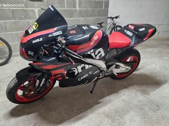 aprilia rsv 1000