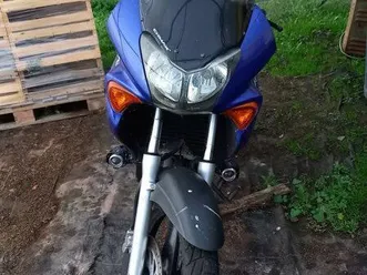 moto varadero 125