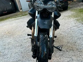 motoguzzi v85 tt