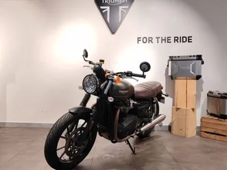 triumph street twin 900