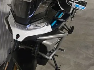 cfmoto 700mt