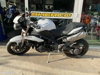 triumph speed triple
