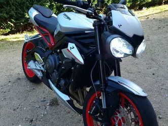 triumph street triple 765 r