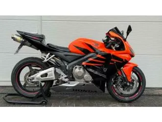 honda cbr 600rr | pc37 | facelift | leovince | 35kw — motoren | honda — marktplaats