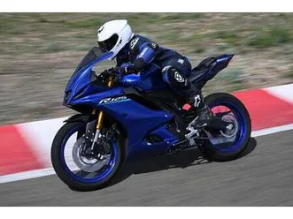 yamaha yzf-r125 + bonus