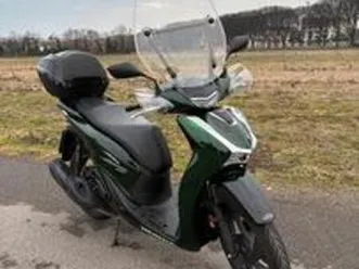 honda sh 150 2024 vetro verde