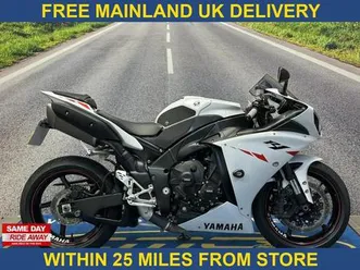 yamaha r1