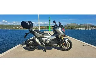 honda xadv 750 750 cm3, 2022 god.