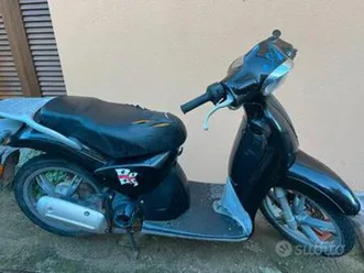 moto scarabeo