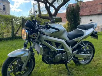 suzuki sv650n - négociable