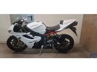 triumph daytona 675