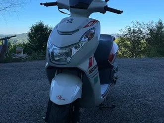scooter peugeot