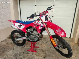 très belle 250 crf 2024