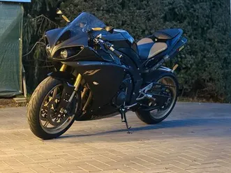 yamaha r1 rn22