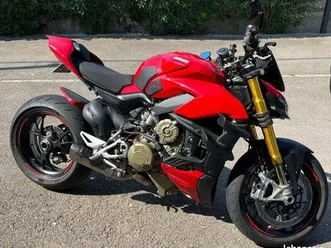 ducati streetfighter v4s full options