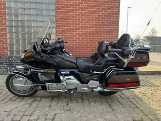 ② honda goldwing 1500