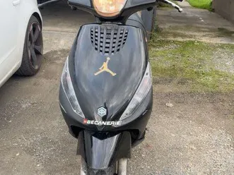 piaggio zip 2t