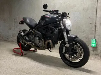 ducati monster 821